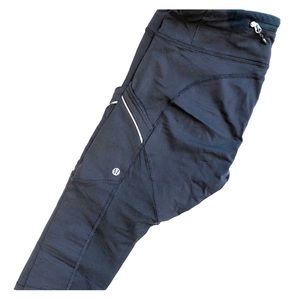 3/4 Lululemon yoga pants